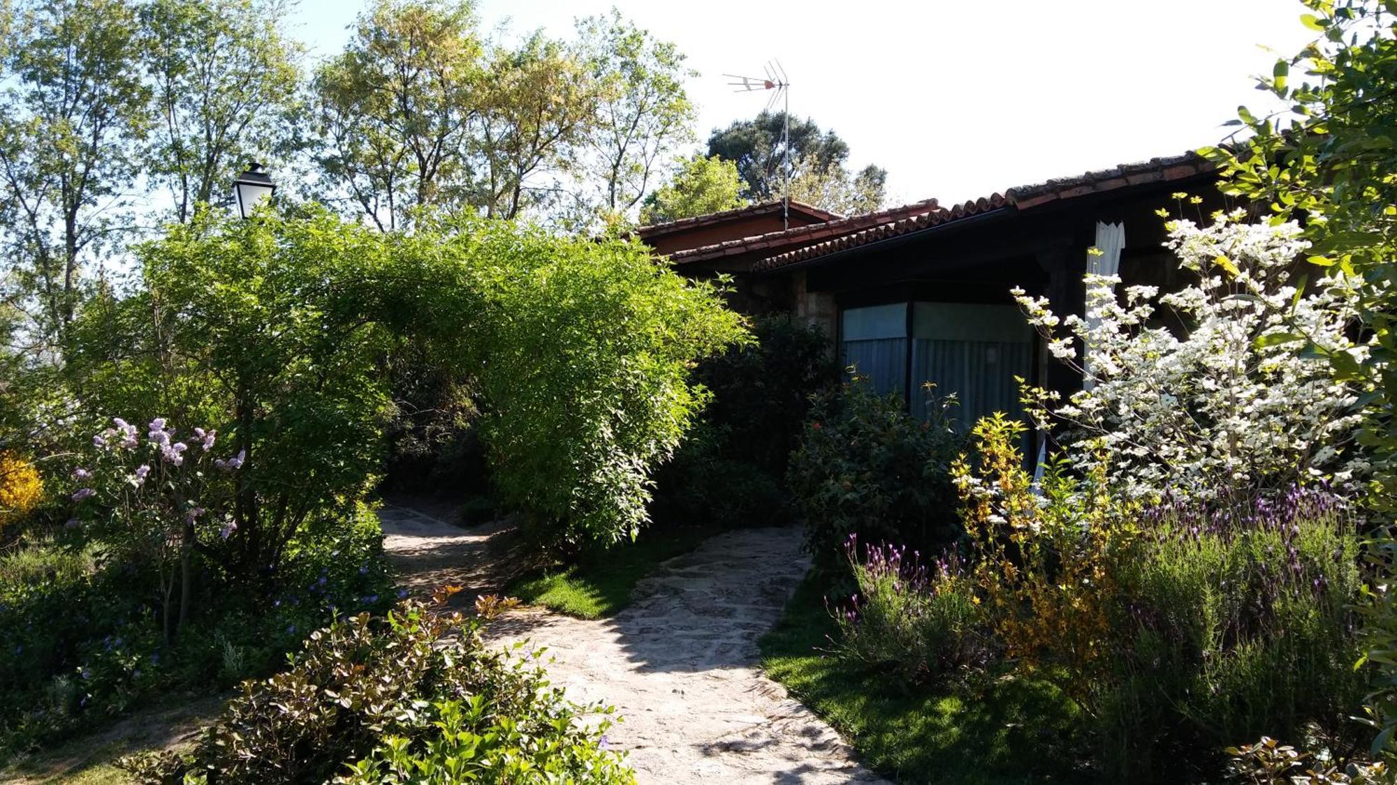 Apartamentos El Roble Valverde de la Vera Eksteriør bilde