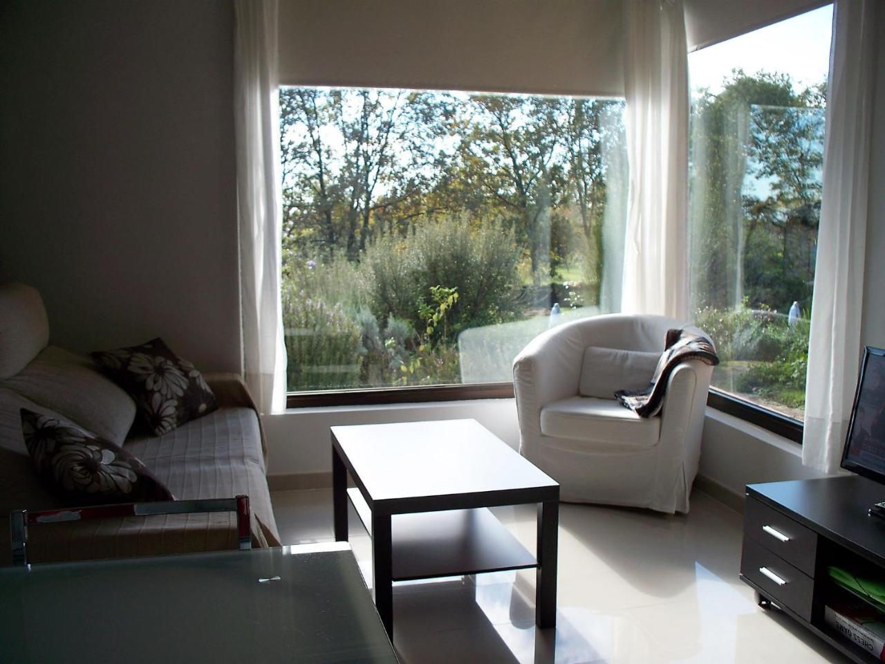 Apartamentos El Roble Valverde de la Vera Eksteriør bilde